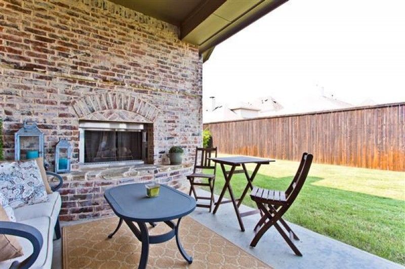    Outdoor Patio  Fireplace 